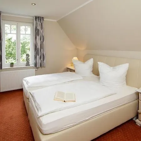 Seepferdchen, 08a, Haus Ruegen 8a Semesterbostad